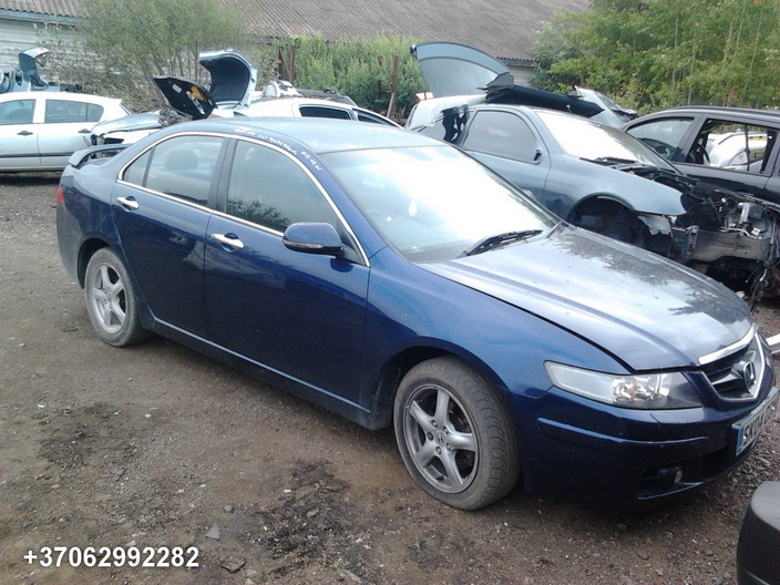 Used Car Parts Honda ACCORD 2004 2.2 Mechanical Sedan 4/5 d. Blue 2013-9-02